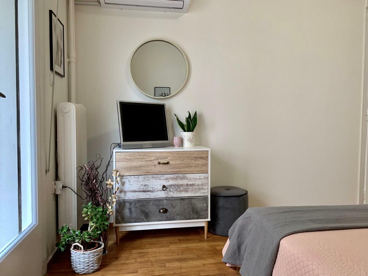 Nadia'S Apartment , Athens Ngoại thất bức ảnh